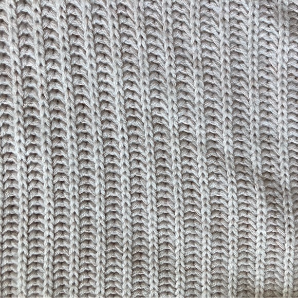 Unique One Shoulder Sweater - Picture 6 of 9